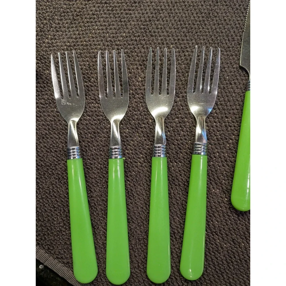 16-Pc Stainless Steel Flatware Set Lime Green Triple-Ring‎ Bolster Handles